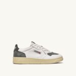 Autry άνδρες Ολυμπιονίκης χαμηλό sneaker σε καστόρι και pelle bianco και στρατιωτικό 04FXF62