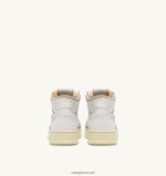 Autry άνδρες Ολυμπιονίκης mid sneakers σε λευκό δέρμα κατσίκας και σουέτ 04FXF38 - Image 3