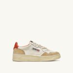 Autry άνδρες σούπερ vintage χαμηλά sneakers σε κιτρινωπό αποτέλεσμα δέρμα λευκό και πορτοκαλί 04FXF65