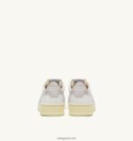 Autry γυναίκες ανοιχτά χαμηλά sneakers σε δέρμα και σουέντ λευκό 04FXF264 - Image 3