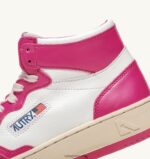 Autry γυναίκες δίχρωμα mid sneakers medalist σε δερμάτινο λευκό και fuxia 04FXF188 - Image 6