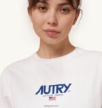 Autry γυναίκες εμβληματικό λογότυπο με λαιμόκοψη σε λευκό μπλουζάκι 04FXF289 - Image 2