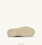 Autry γυναίκες Ολυμπιονίκης χαμηλό sneaker σε pelle morbida di capra e spugna bianco e πούδρα 04FXF223 - Image 4